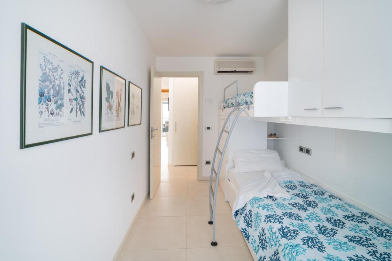 Residenza Ore Felici Lignano Sabbiadoro Eksteriør bilde