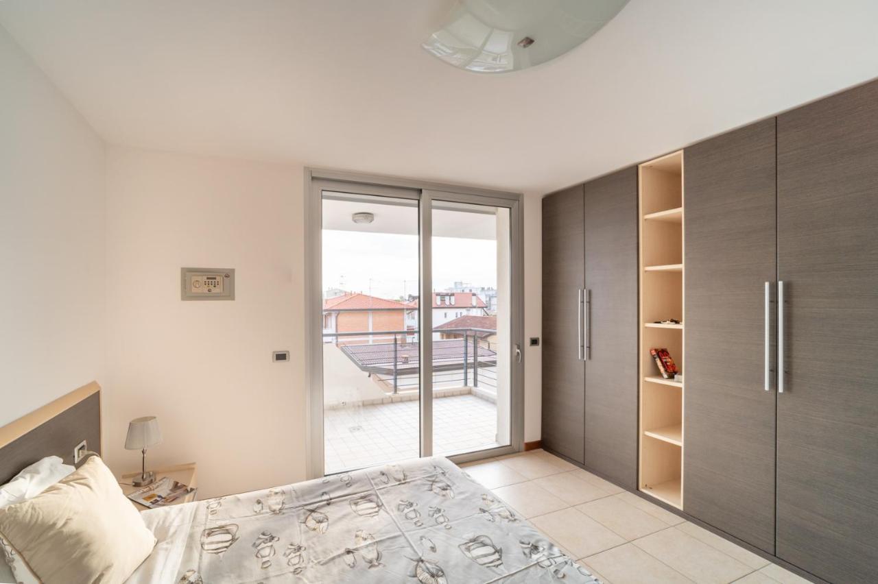 Residenza Ore Felici Lignano Sabbiadoro Eksteriør bilde
